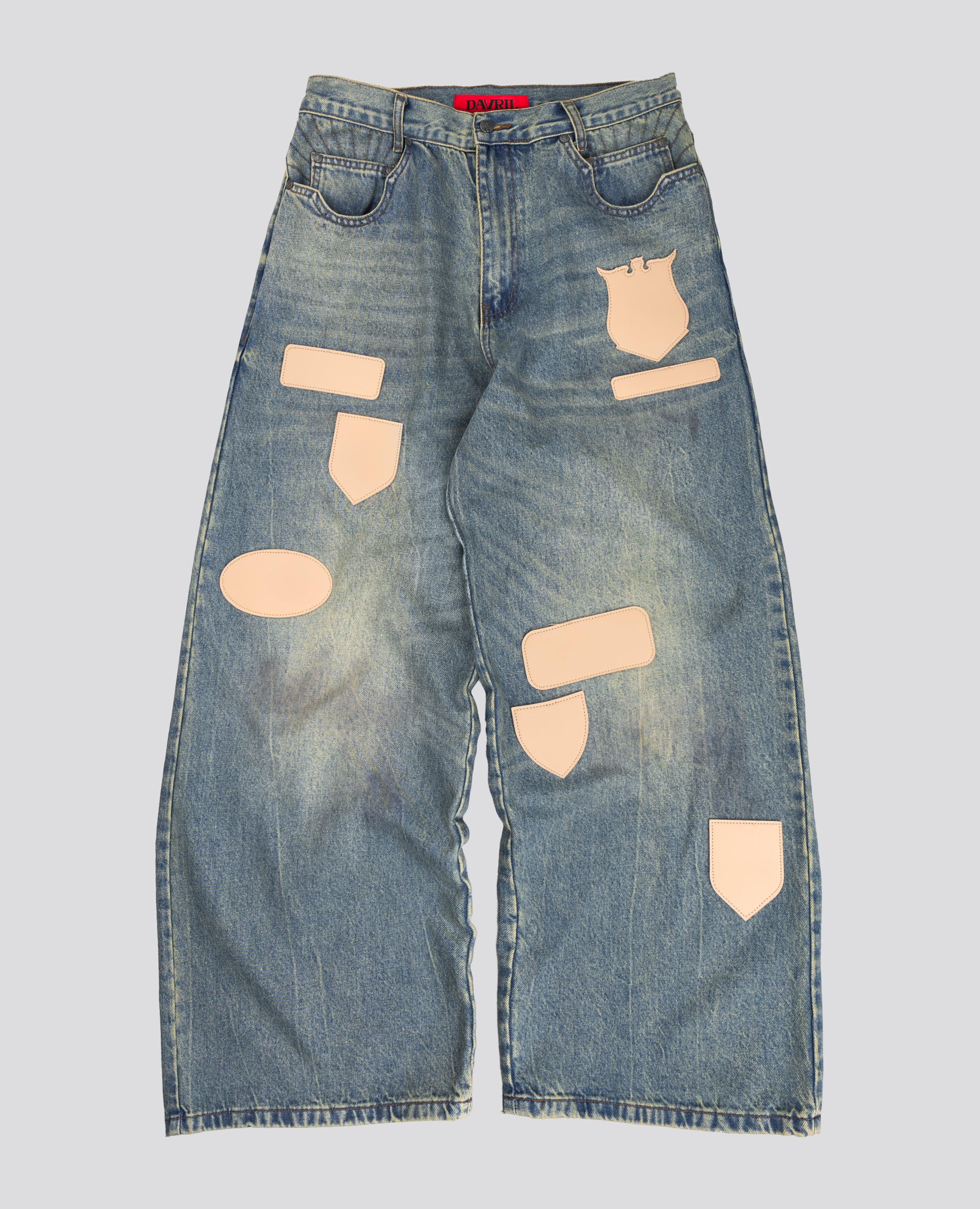 ULTRA-LOOSE BLUE BADGES DENIM
