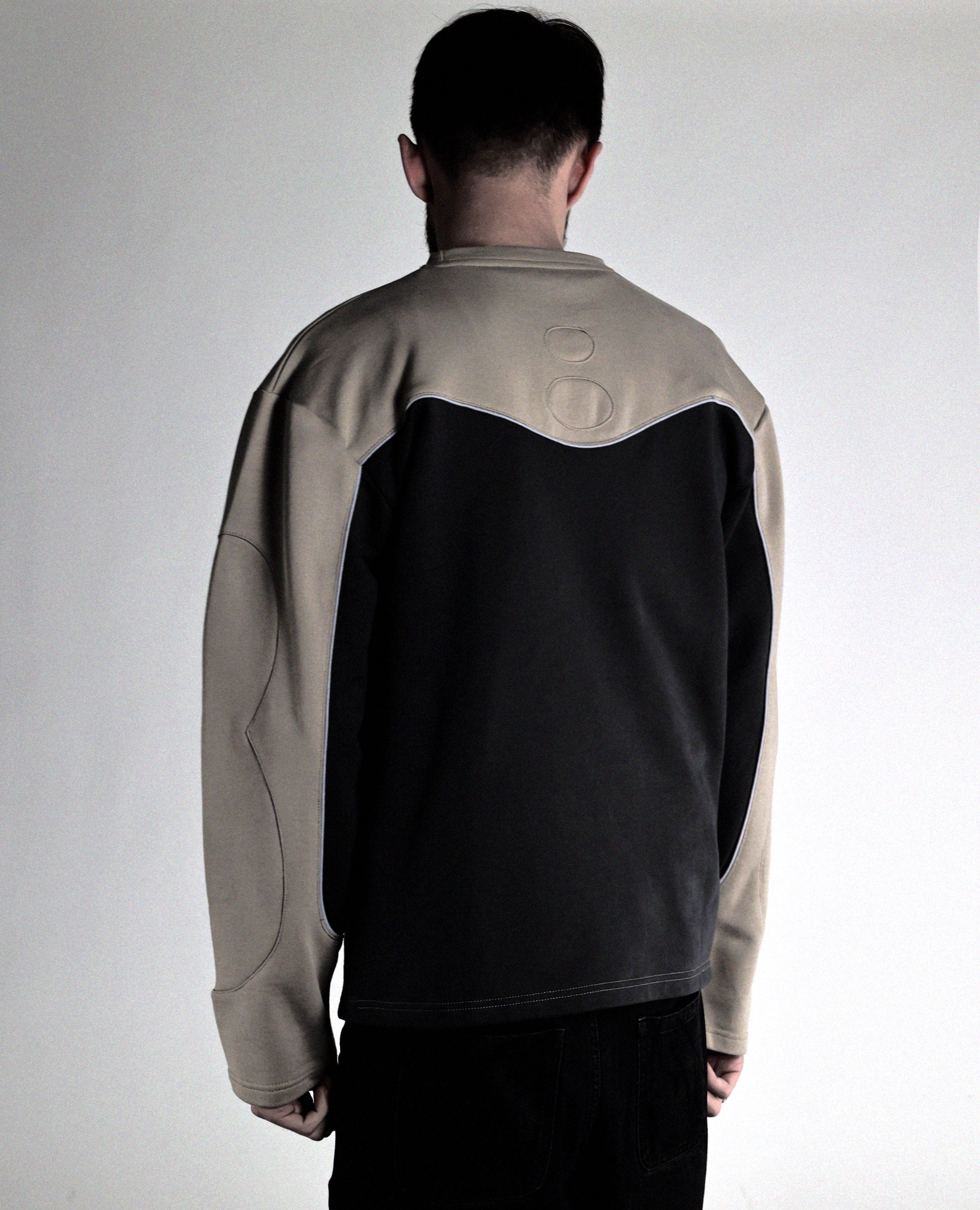 DYSTOPIC CREWNECK