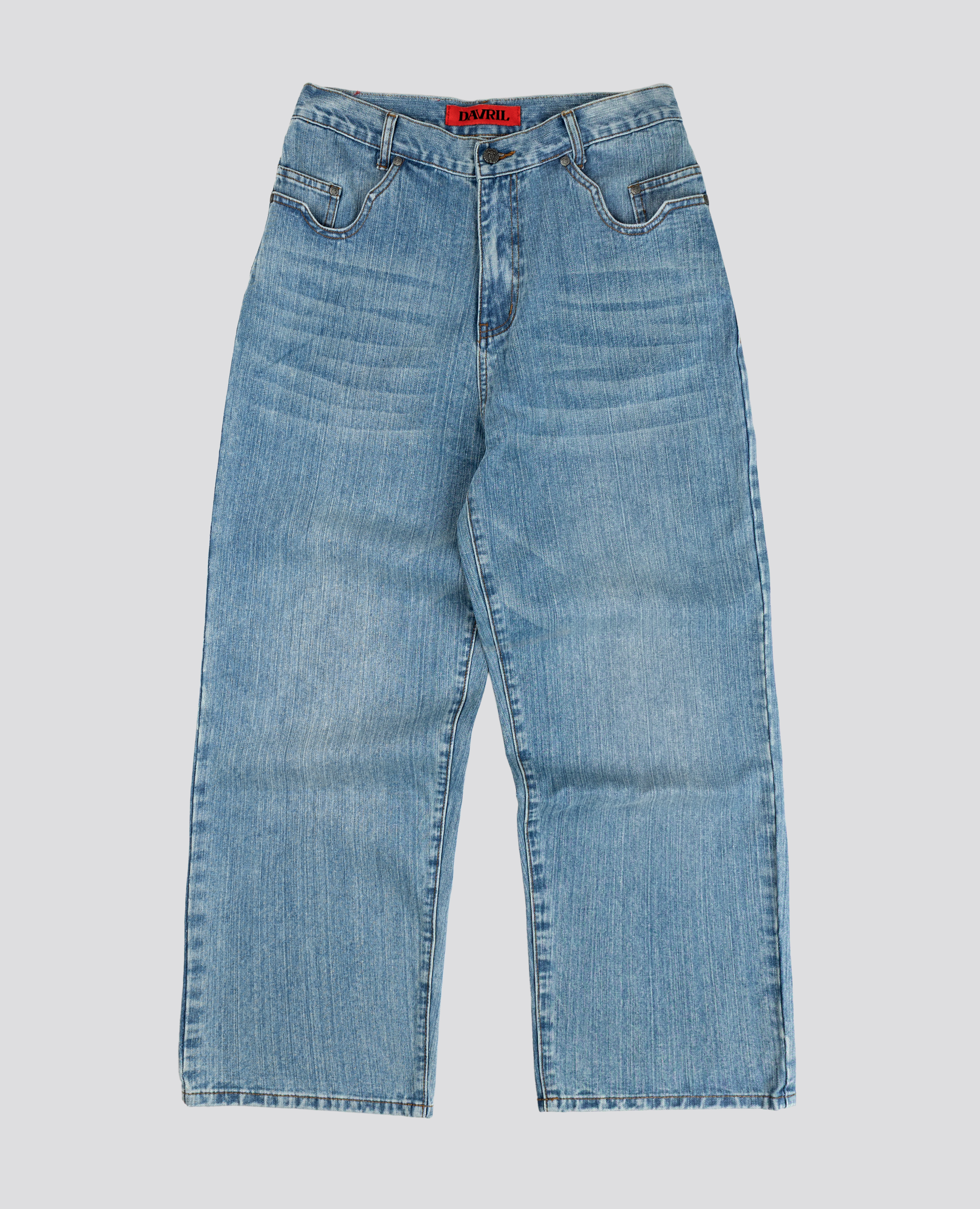 LOOSE-FIT EVERYDAY DENIM