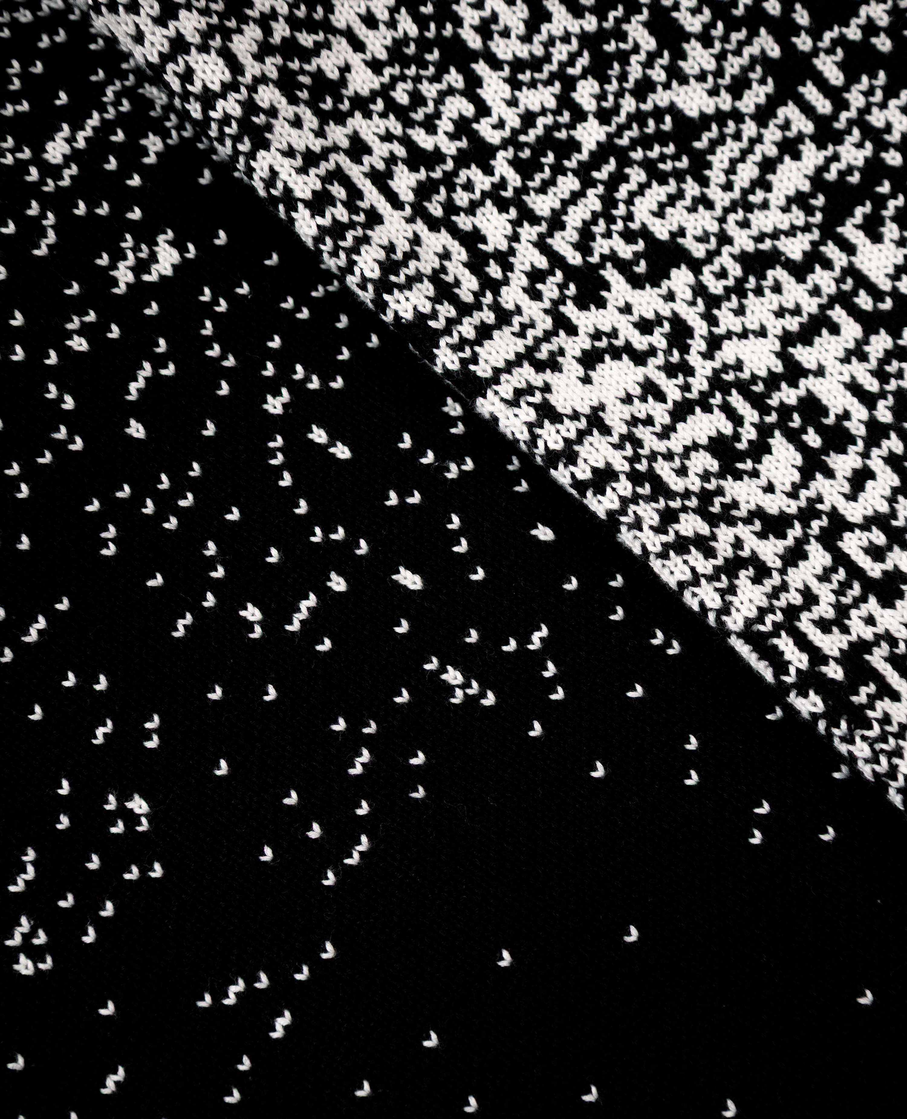 BLACK STARDUST KNIT