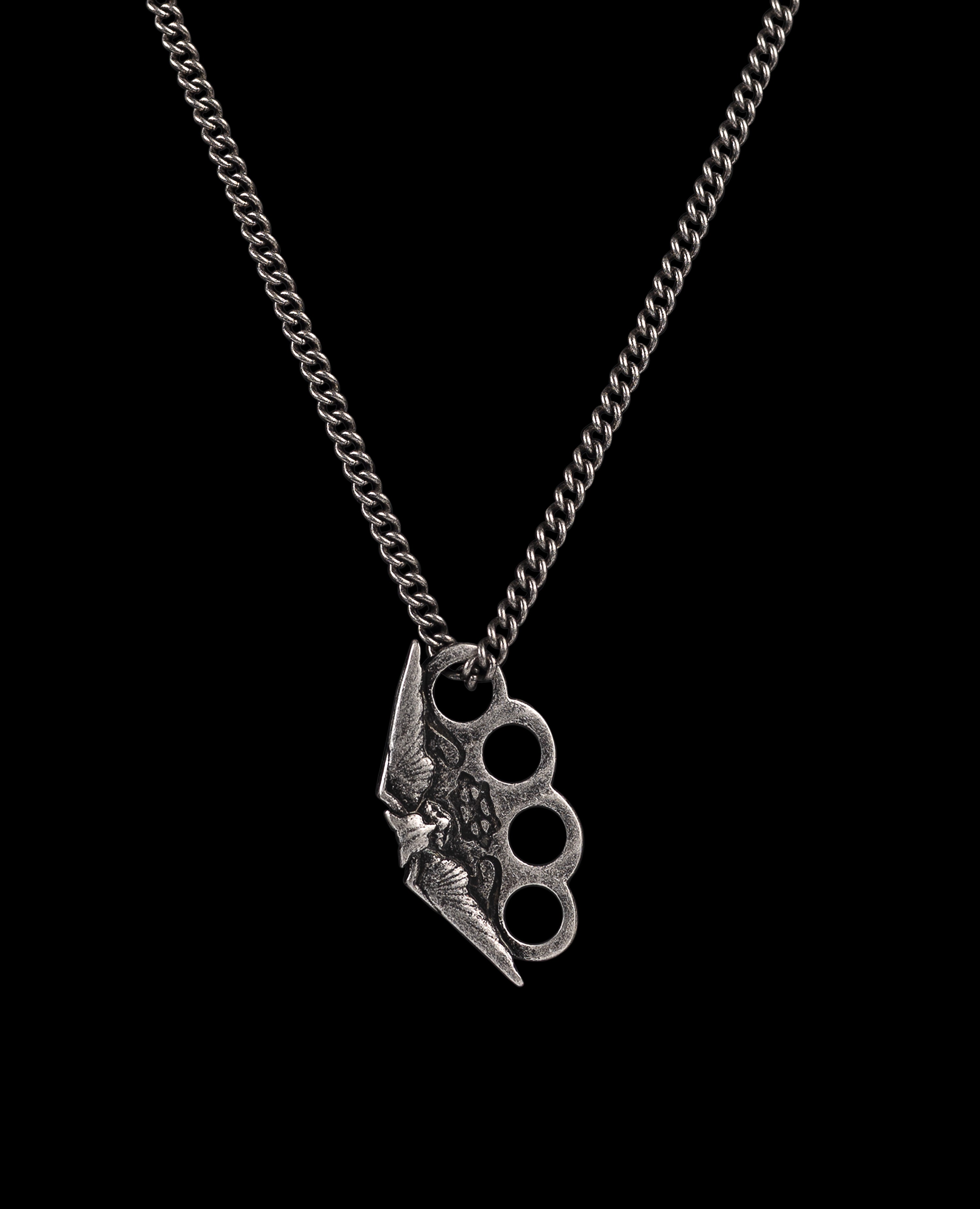 KNUCKLE PENDANT NECKLACE
