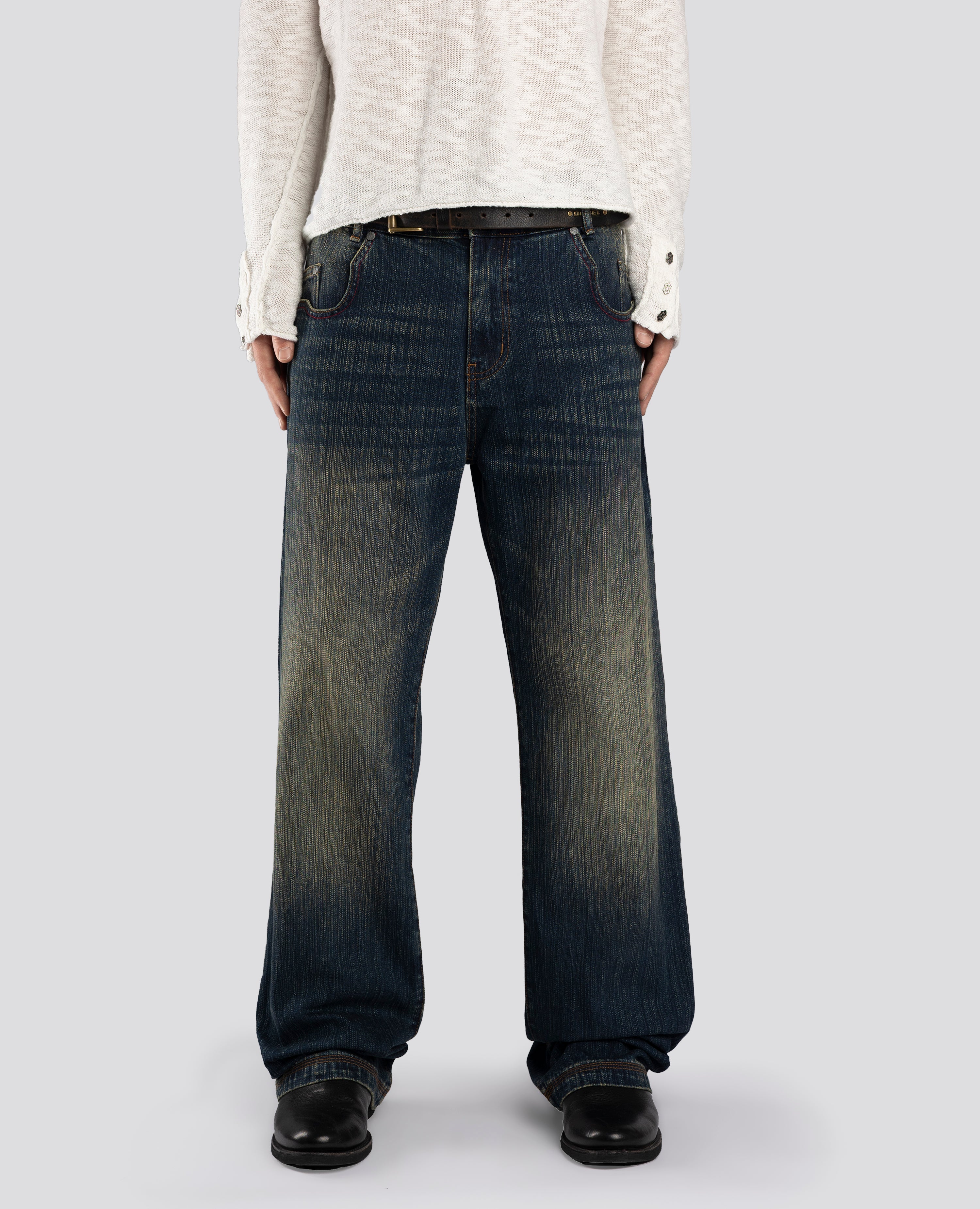 USED POCKETS STRAIGHT DENIM