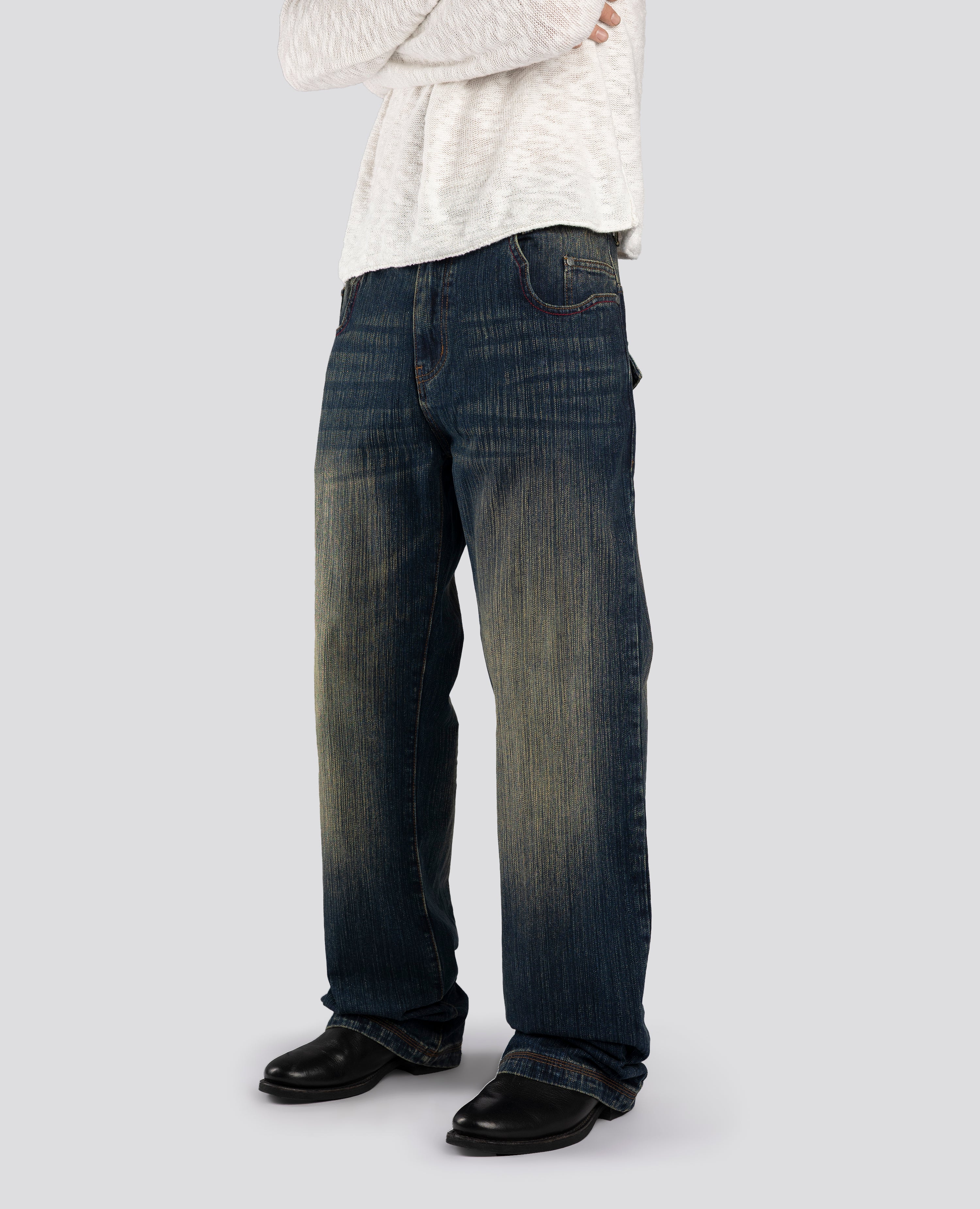 USED POCKETS STRAIGHT DENIM