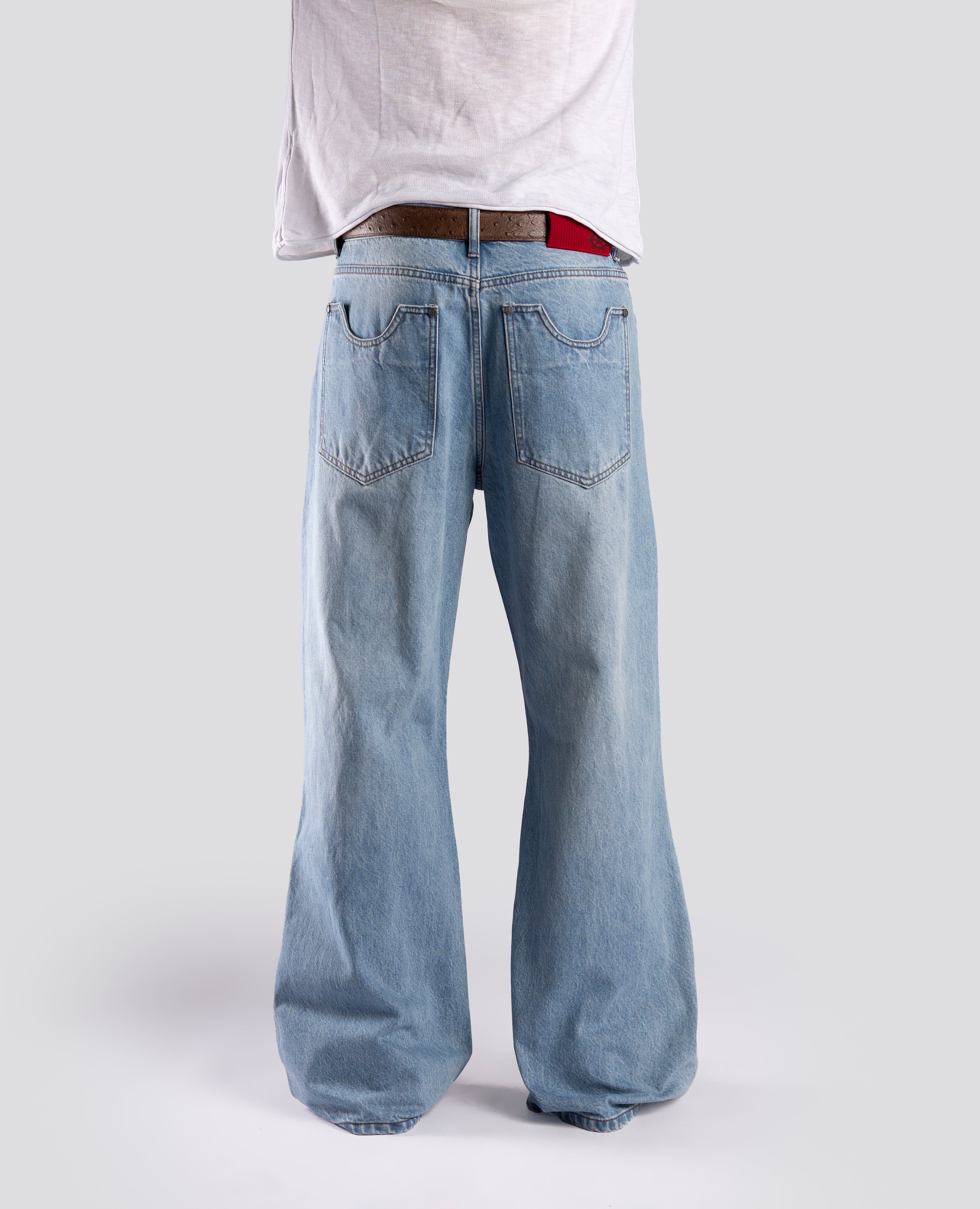 BOOTCUT EVERYDAY DENIM