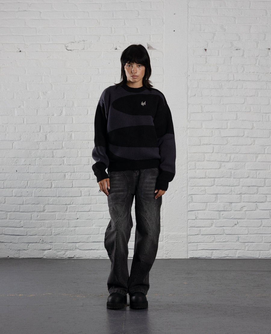 BLACK DVRL KNIT